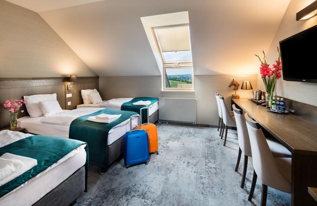 Hotel Szary Residence มิคาโววิตเซ ภายนอก รูปภาพ