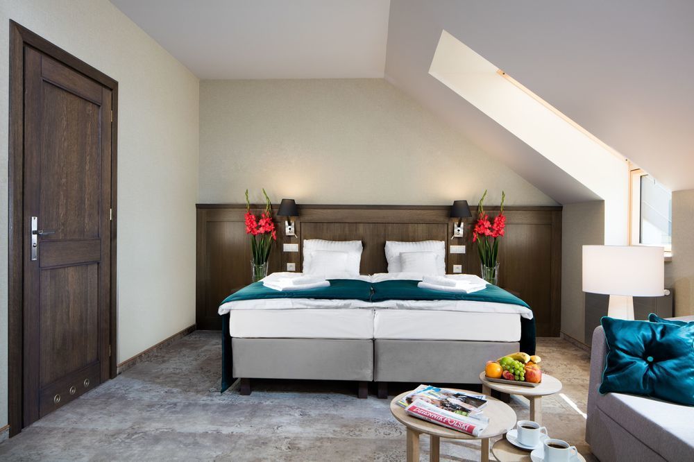 Hotel Szary Residence มิคาโววิตเซ ภายนอก รูปภาพ